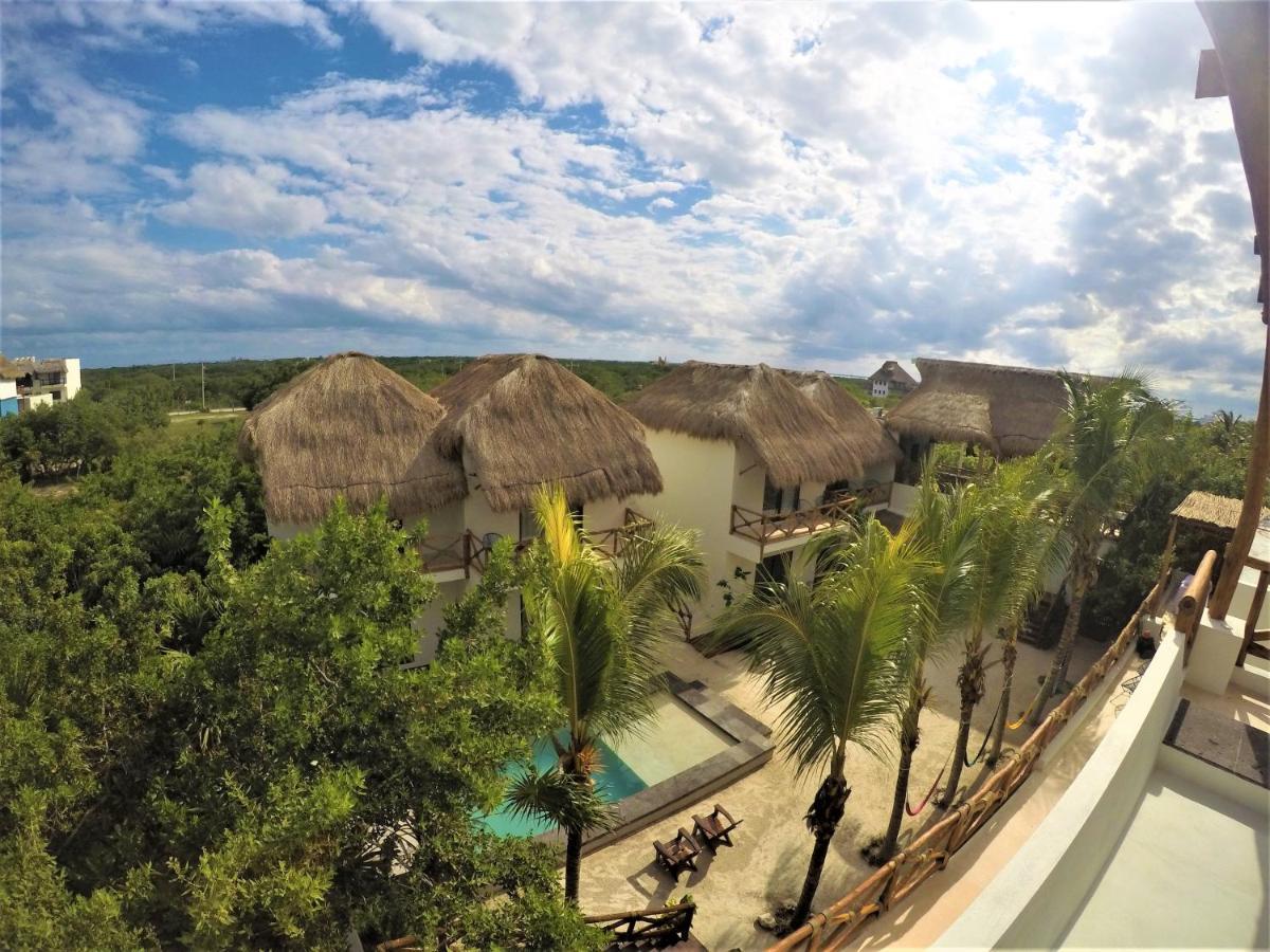 La Puerta Azul Beachfront - Adults Only Hotel Isla Holbox Exterior photo