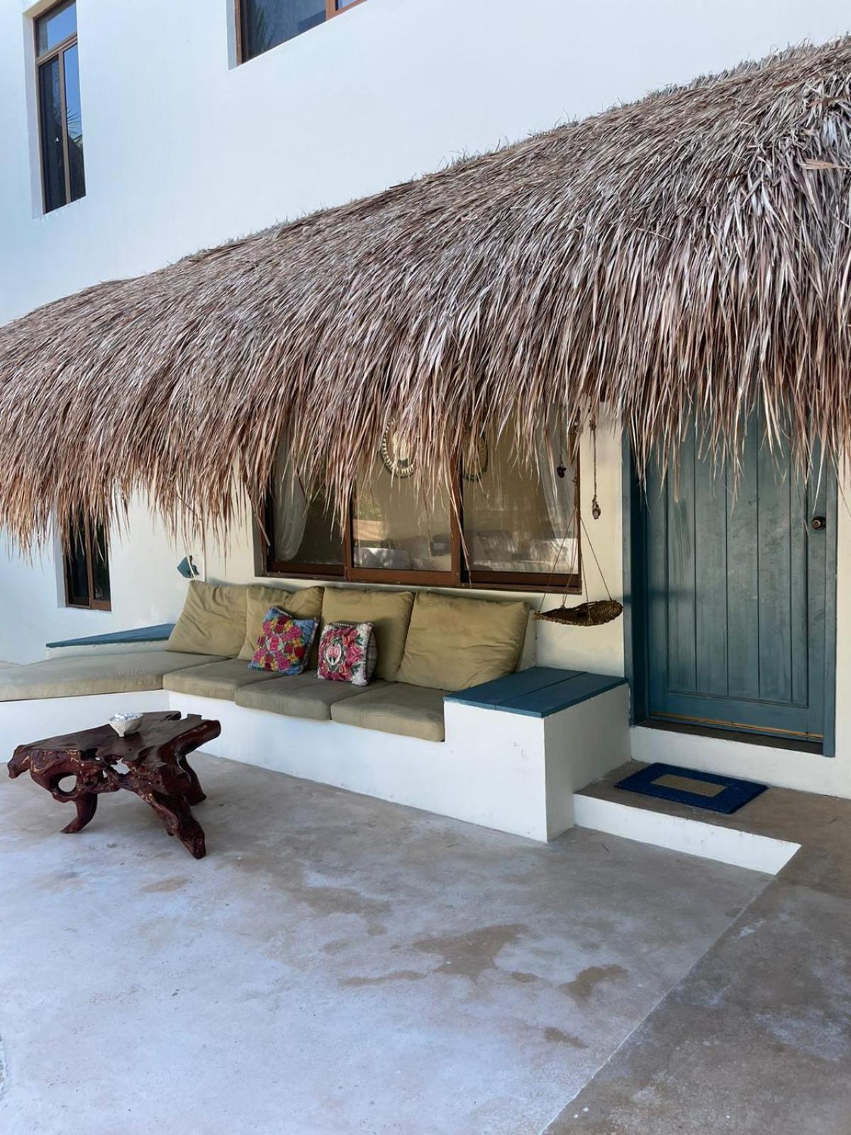 La Puerta Azul Beachfront - Adults Only Hotel Isla Holbox Exterior photo