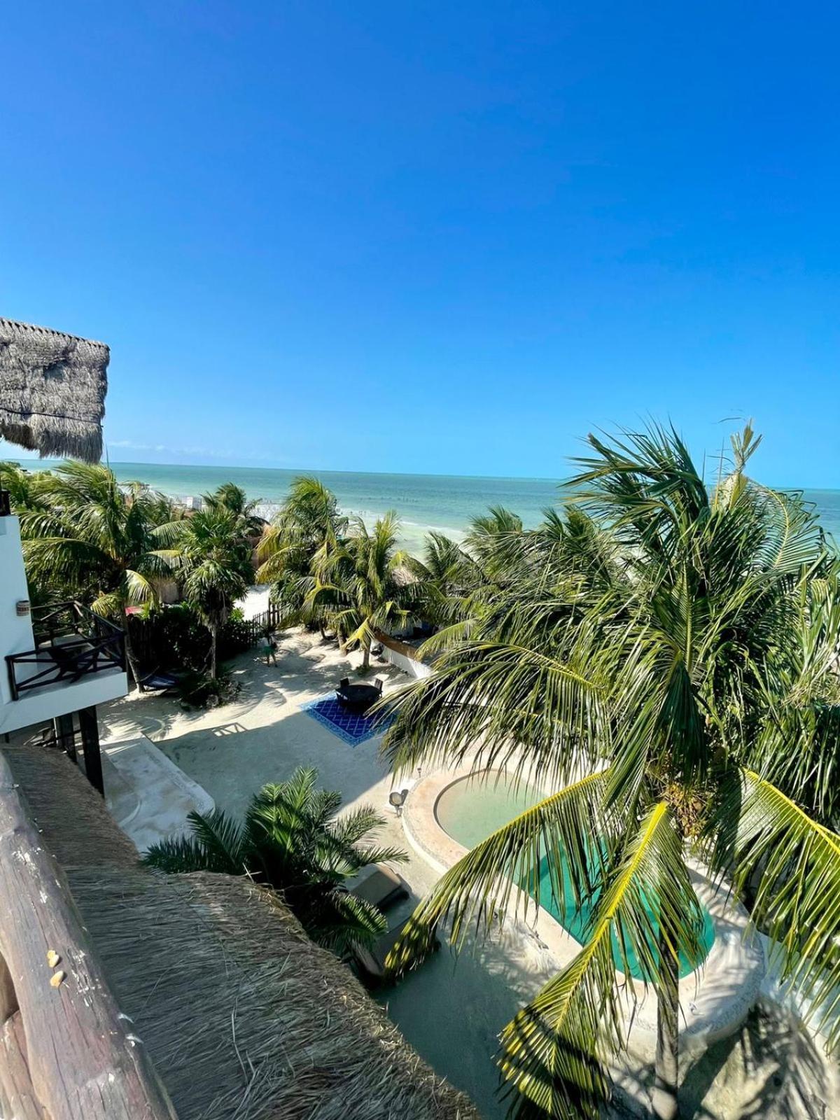 La Puerta Azul Beachfront - Adults Only Hotel Isla Holbox Exterior photo