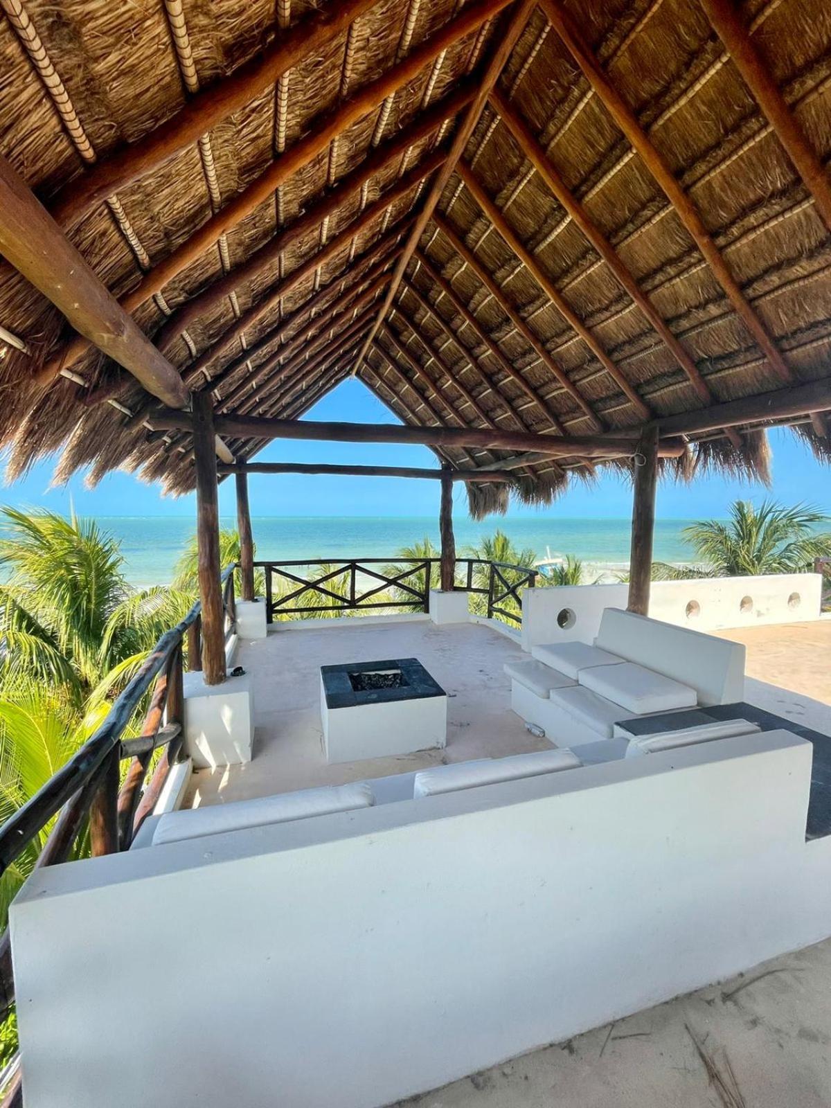 La Puerta Azul Beachfront - Adults Only Hotel Isla Holbox Exterior photo