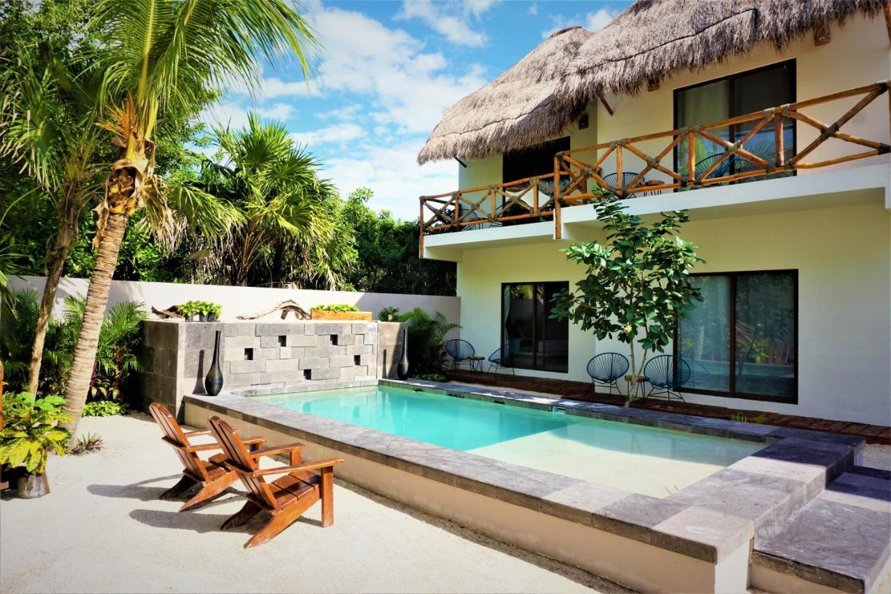 La Puerta Azul Beachfront - Adults Only Hotel Isla Holbox Exterior photo