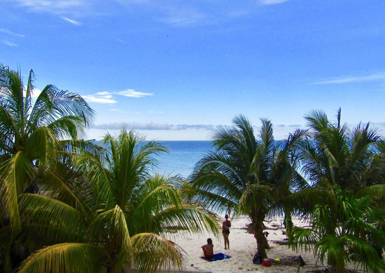 La Puerta Azul Beachfront - Adults Only Hotel Isla Holbox Exterior photo