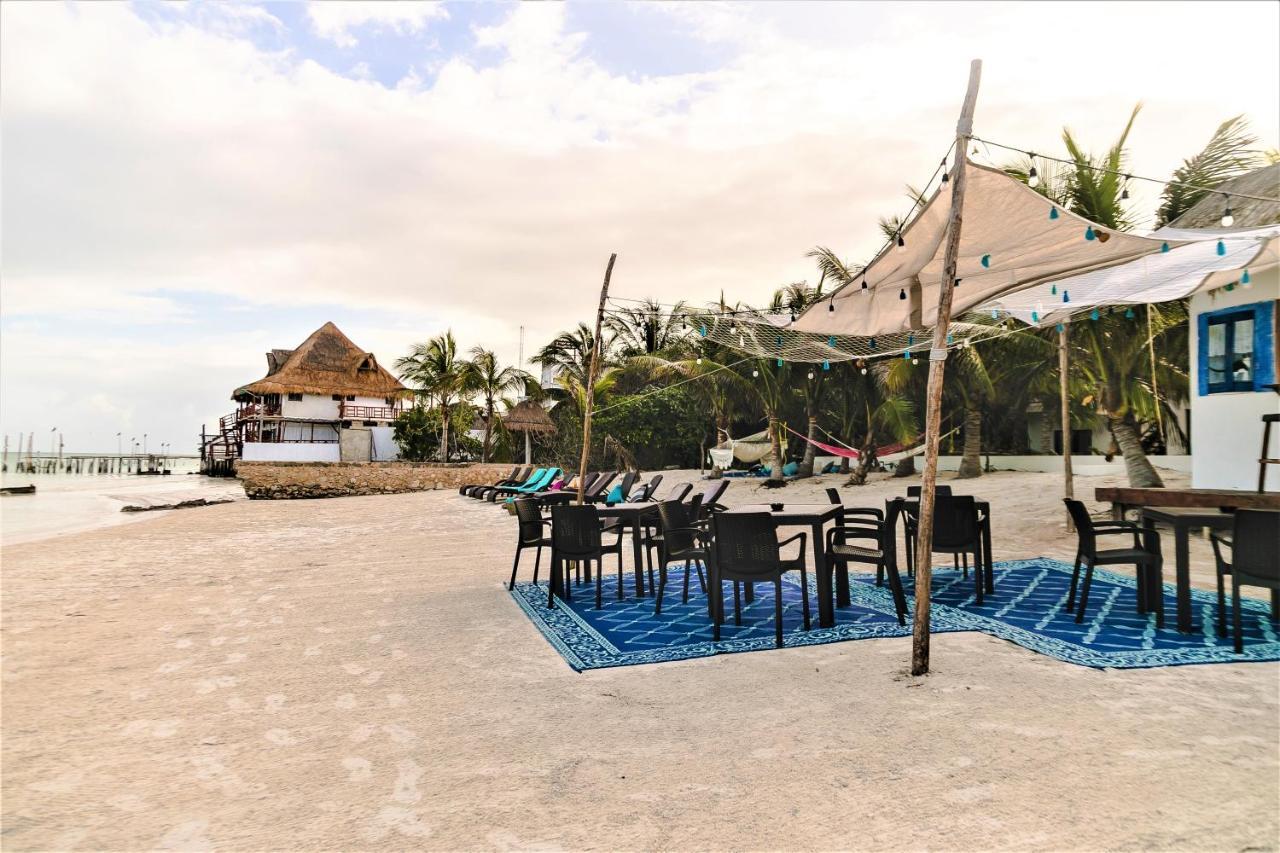 La Puerta Azul Beachfront - Adults Only Hotel Isla Holbox Exterior photo